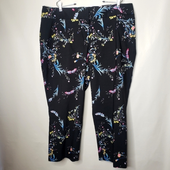 Worthington Woman Ankle Pants Black Floral Print Stretch Plus Size 20W NWT - Picture 1 of 14